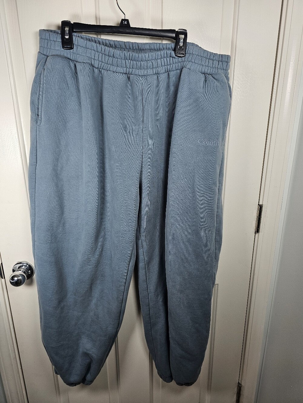 Comfrt Signature Sweatpants in a faded blue-grey Plus Size 3XL